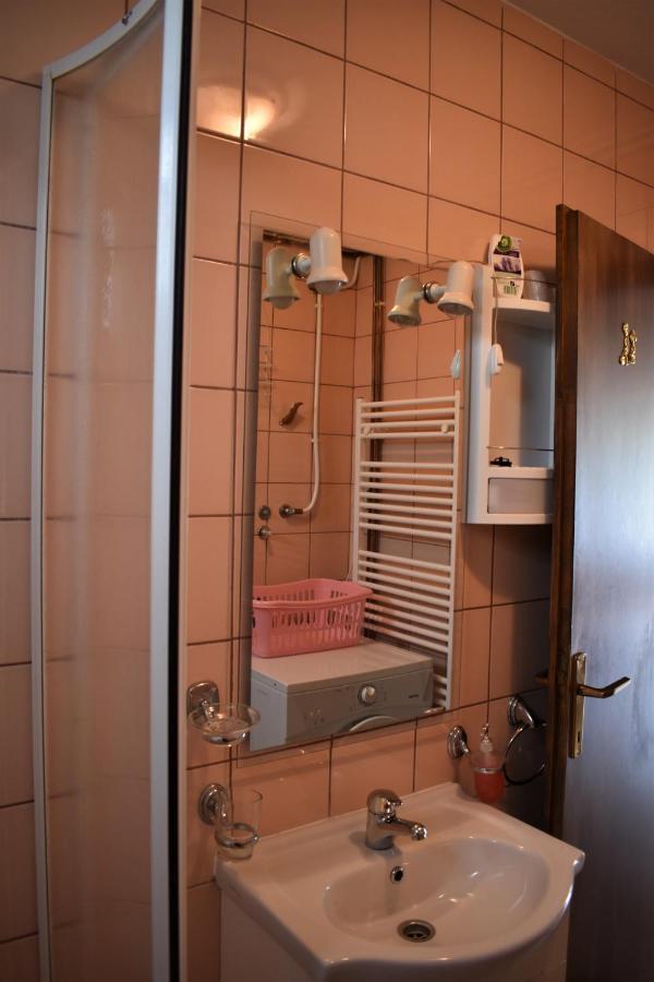 Apartments Sabljak Раковица Екстер'єр фото