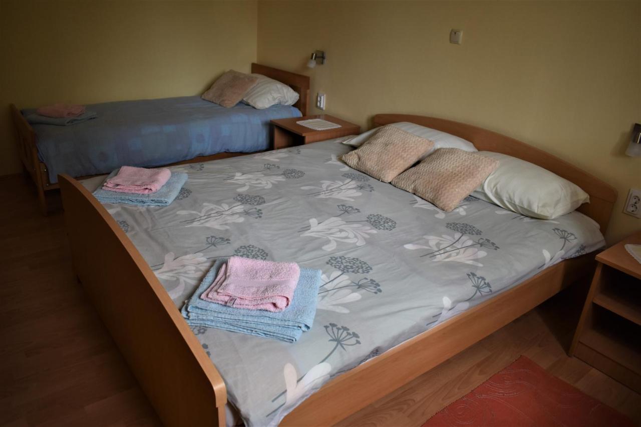 Apartments Sabljak Раковица Екстер'єр фото