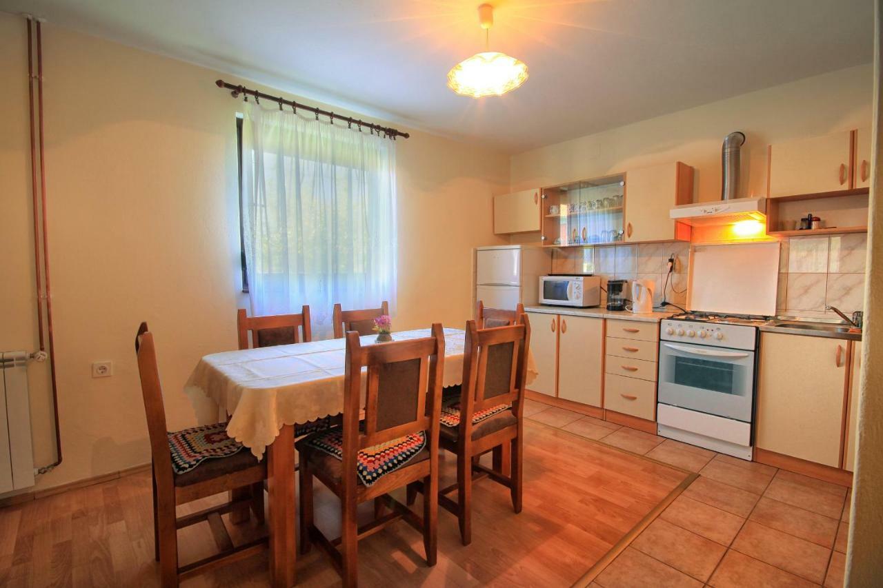 Apartments Sabljak Раковица Екстер'єр фото